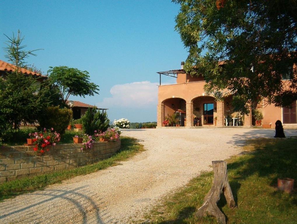 Agriturismo Marruchetone Vecchio Manciano Eksteriør billede
